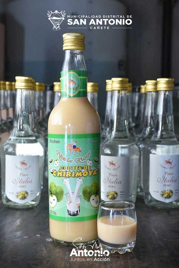 COCTEL DE CHIRIMOYA